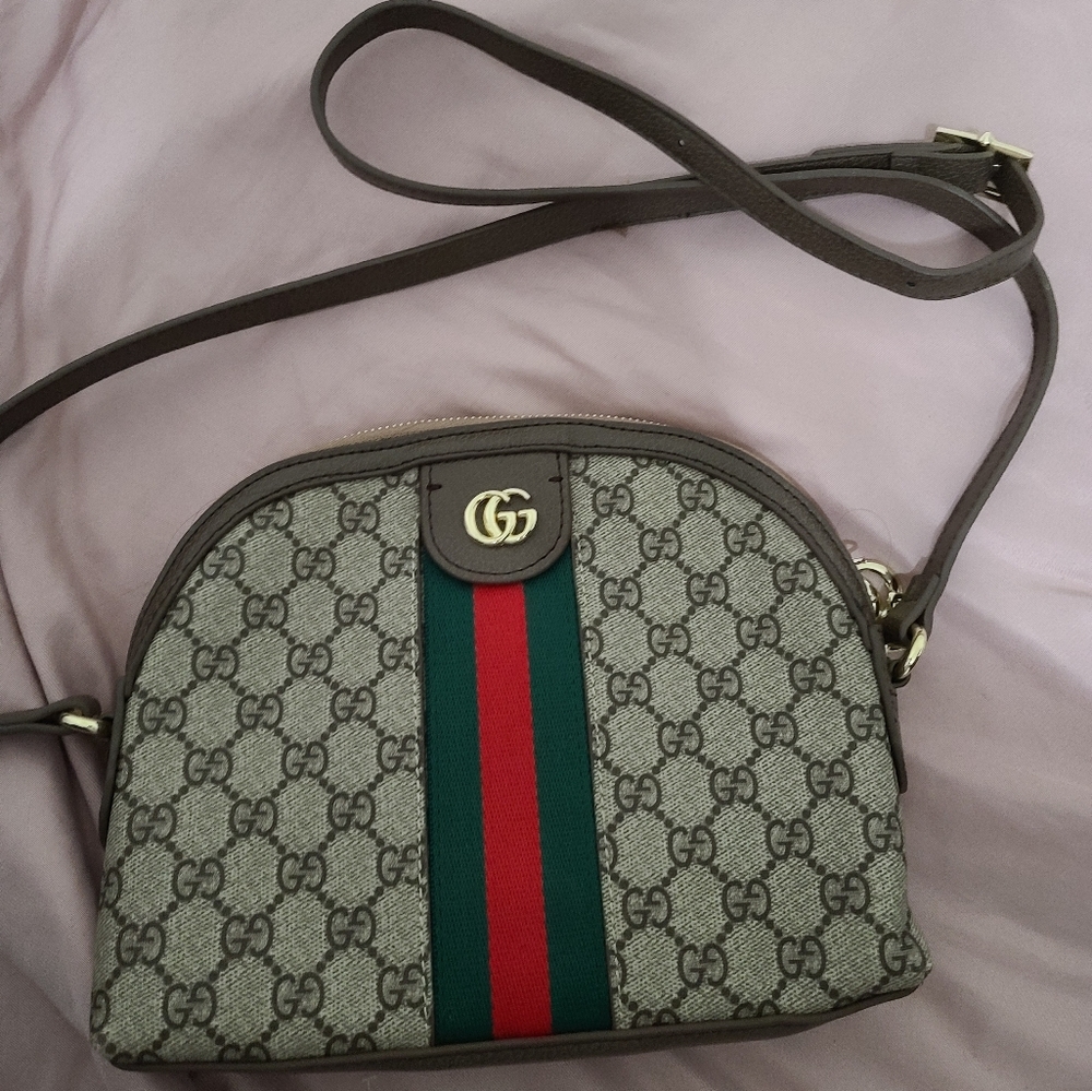 Cross body purse